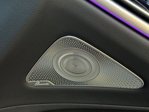 Certified 2025 Mercedes-Benz S 580 4MATIC Sedan image 32