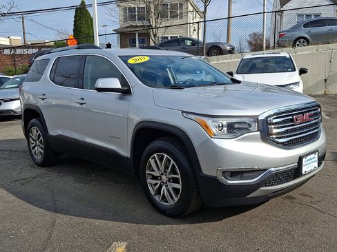 Used 2019 GMC Acadia SLE w/ Driver Alert Package I image 6