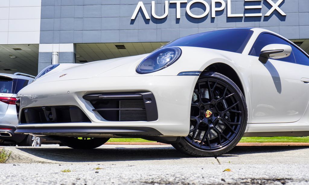 Used 2024 Porsche 911 Carrera 4 GTS AWD/4WD image 2