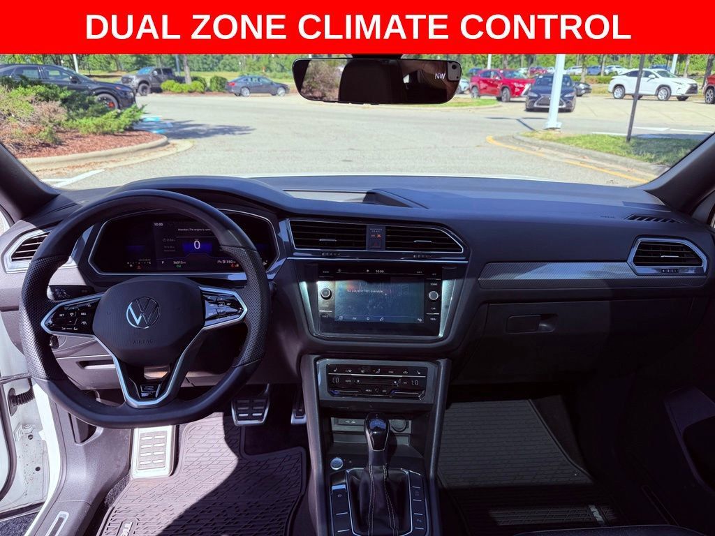 Used 2022 Volkswagen Tiguan SE R-Line FWD image 10