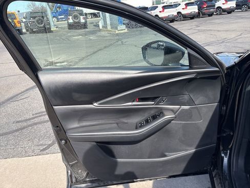 Used 2022 MAZDA CX-30 AWD 2.5 S w/ Select Package image 14