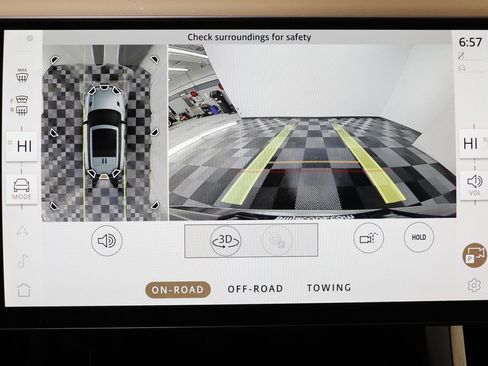 Used 2024 Land Rover Range Rover Sport SE image 11