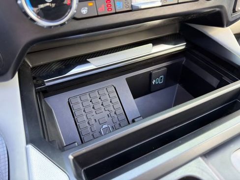 Used 2024 Ford F450 Limited w/ FX4 Off-Road Package image 40