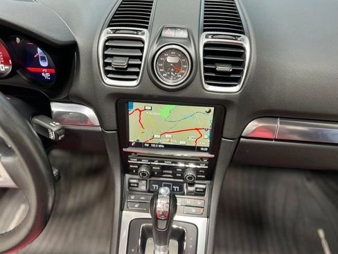 Used 2014 Porsche Boxster S image 25