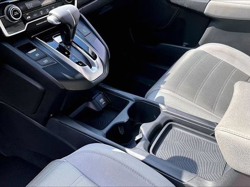 Used 2019 Honda CR-V LX image 18