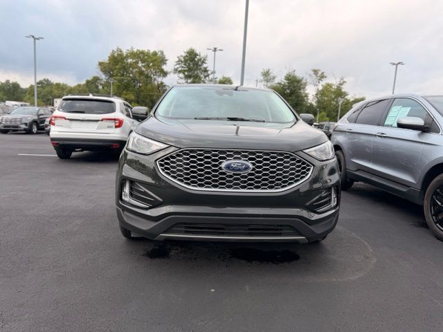 Certified 2023 Ford Edge SEL AWD/4WD image 2