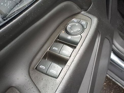 Certified 2023 Chevrolet Equinox LT image 9