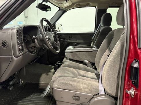 Used 2004 Chevrolet Silverado 1500 w/ Light Duty Power Package image 13