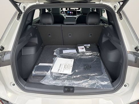 New 2026 Volkswagen Tiguan SE R-Line AWD/4WD image 24