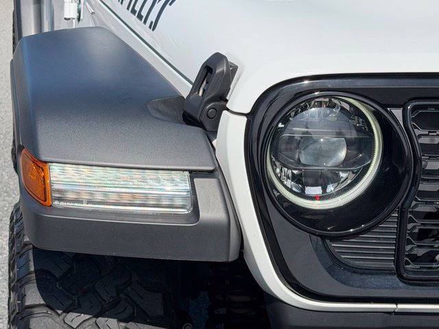 Used 2024 Jeep Wrangler Unlimited AWD/4WD image 15
