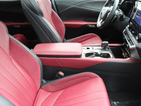 Used 2024 Lexus RX 500h F Sport w/ Convenience Package image 3