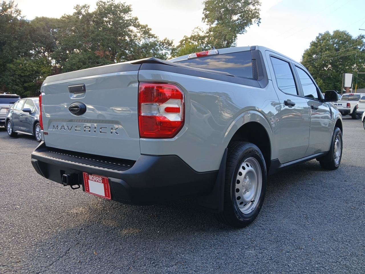 Used 2022 Ford Maverick XL FWD image 6