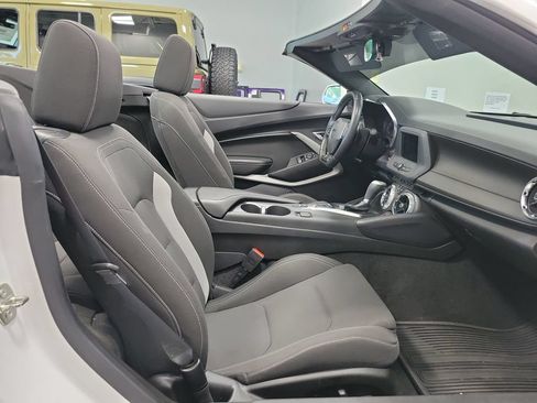 Used 2023 Chevrolet Camaro LT RWD image 16
