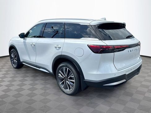 Certified 2026 INFINITI QX60 Luxe w/ Cargo Package FWD image 8