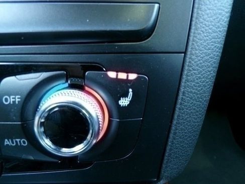 Used 2015 Audi Q5 2.0T Premium Plus w/ Technology Package image 26