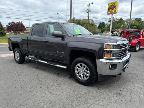 Used 2016 Chevrolet Silverado 2500 LT w/ LT Fleet Convenience Package AWD/4WD image 3