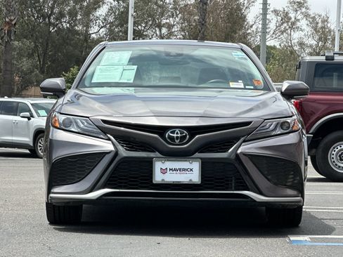 Used 2024 Toyota Camry XSE FWD image 8