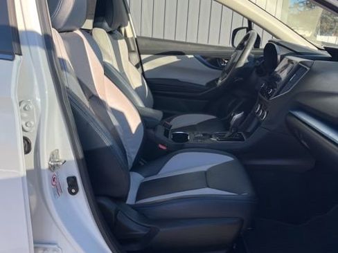 Used 2020 Subaru Crosstrek Hybrid w/ Moonroof Package w/Navigation image 31