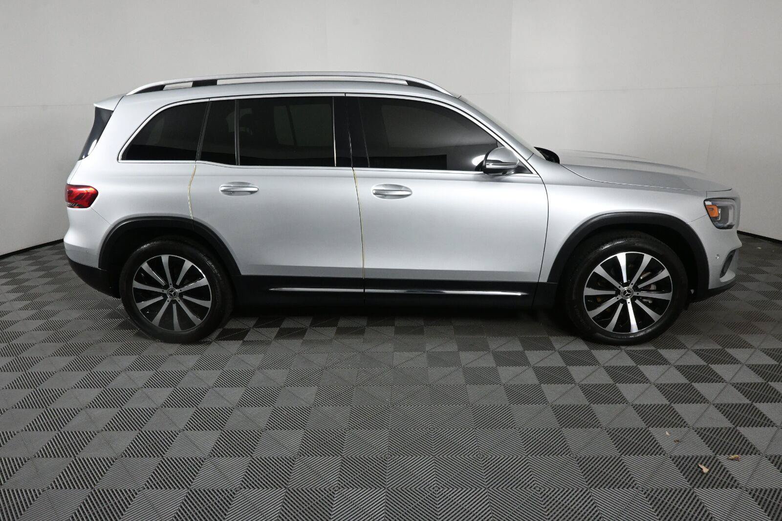 Certified 2021 Mercedes-Benz GLB 250 image 26