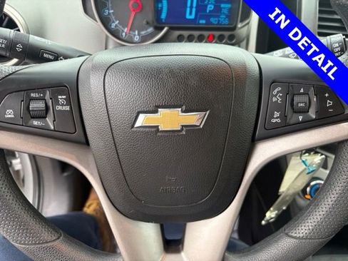 Used 2015 Chevrolet Sonic LT image 25