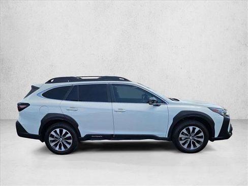 Used 2024 Subaru Outback Limited XT AWD/4WD image 4