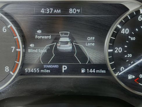 Used 2023 Nissan Rogue SV FWD image 16