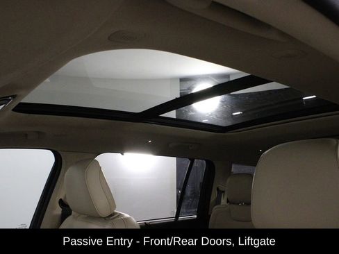 Used 2021 Jeep Grand Cherokee L Limited w/ Luxury Tech Group II image 11