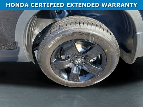 Certified 2024 Honda Ridgeline Black Edition image 11