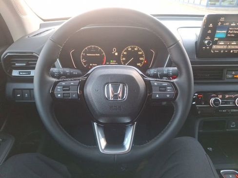 New 2025 Honda Pilot EX-L image 14