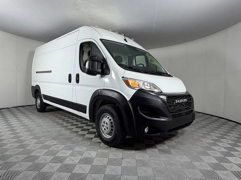 Used 2025 RAM ProMaster 3500 w/ Convenience Group FWD image 5