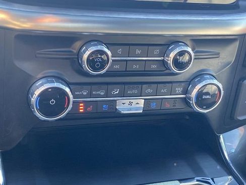 Used 2023 Ford F150 Lariat image 26