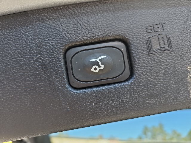 Used 2024 Ford Edge SEL w/ Convenience Package AWD/4WD image 13