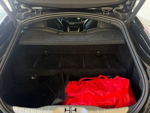 Used 2018 Ferrari GTC4Lusso T image 29