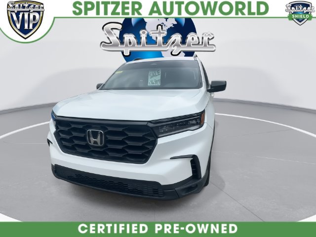 Used 2025 Honda Pilot Sport image 4