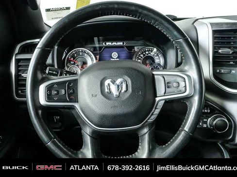 Used 2022 RAM 1500 Big Horn w/ Night Edition image 10