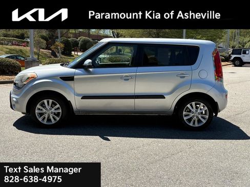 Used 2013 Kia Soul + image 3