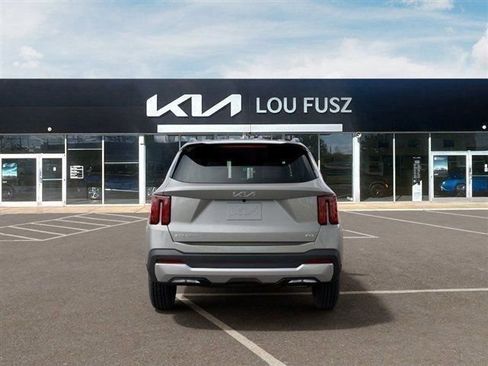 New 2026 Kia Sorento S AWD/4WD image 5