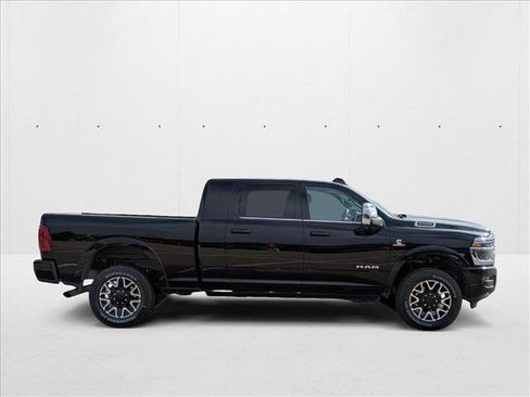 New 2025 RAM 2500 Limited image 7