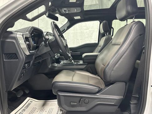 Used 2025 Ford F150 Lariat w/ Equipment Group 501A Mid AWD/4WD image 14