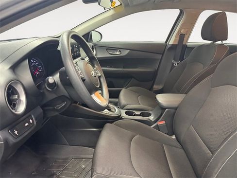 Used 2020 Kia Forte LXS image 7