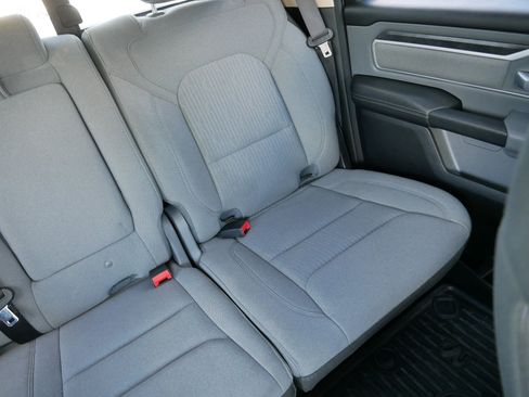 Used 2020 RAM 1500 Big Horn AWD/4WD image 14