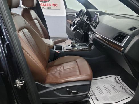 Used 2018 Audi Q5 2.0T Premium Plus w/ Premium Plus Package AWD/4WD image 11