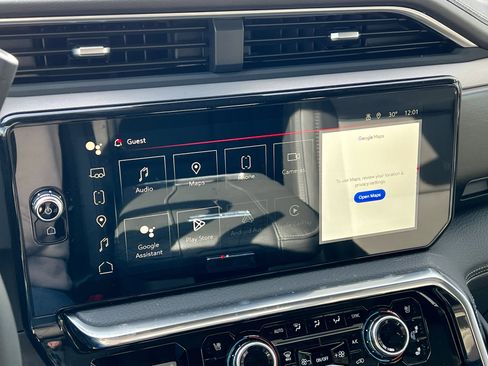 New 2026 GMC Sierra 2500 Denali w/ Denali Reserve Package image 20