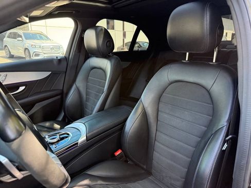 Used 2021 Mercedes-Benz C 300 Sedan image 13