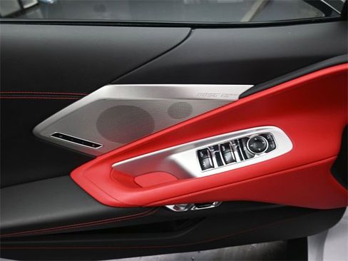 Used 2022 Chevrolet Corvette Stingray Preferred Conv w/ Z51 Performance Package image 13