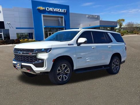 Used 2021 Chevrolet Tahoe Z71 w/ Rear Media and Nav Package AWD/4WD image 34