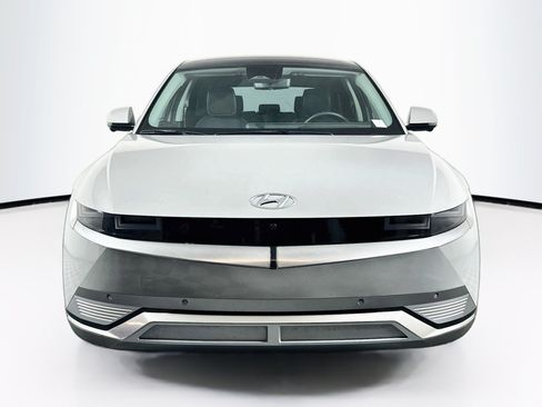 Used 2024 Hyundai Ioniq 5 Limited RWD image 2