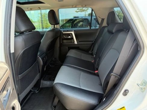 Used 2023 Toyota 4Runner SR5 Premium w/ Moonroof Package AWD/4WD image 28