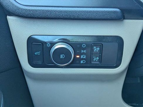Used 2020 Ford Escape SEL AWD/4WD image 17