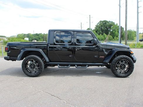 Used 2021 Jeep Gladiator Mojave w/ Trailer Tow Package AWD/4WD image 6